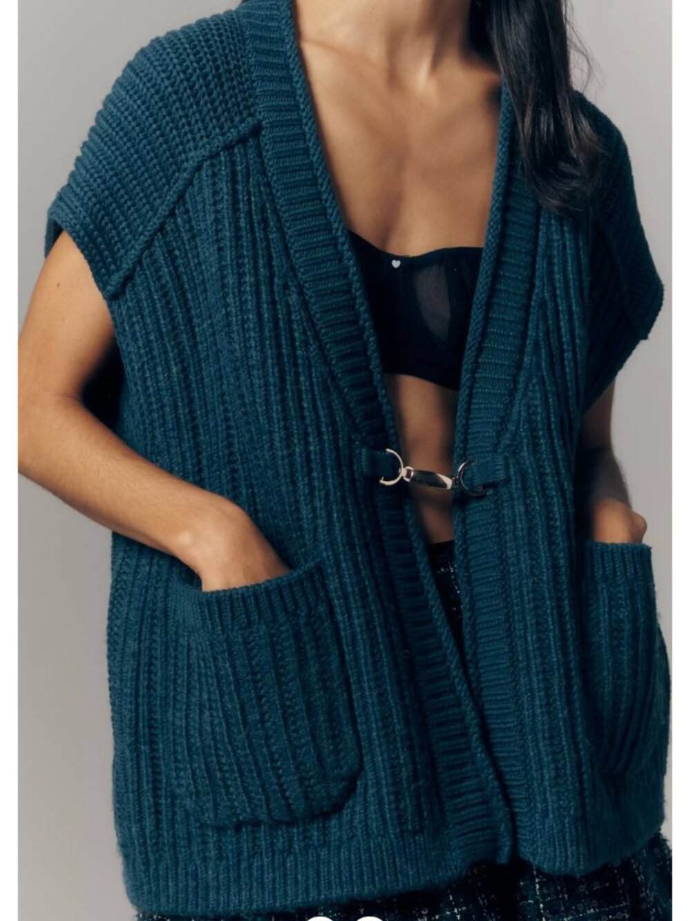 Maeve Sleeveless V-Neck Buckle Cardigan Sweater Vest M